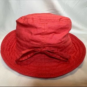 American Eagle Bucket Hat Pink/Coral